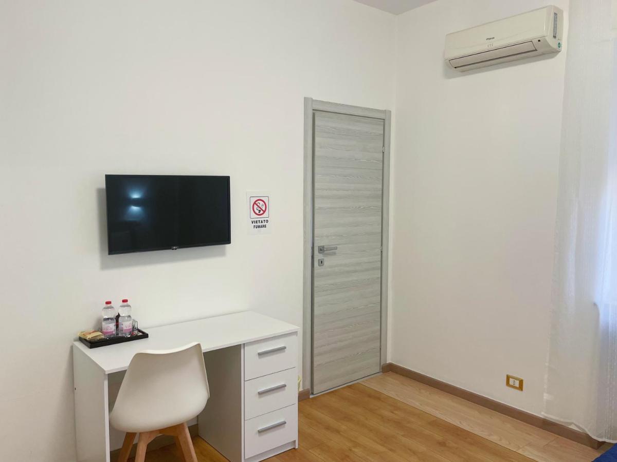 Nuovo Confortini Rooms Sunday Βερόνα Εξωτερικό φωτογραφία