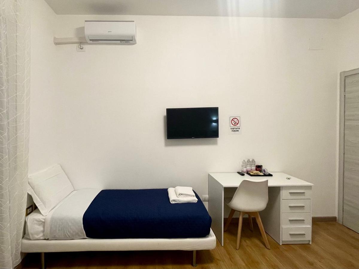 Nuovo Confortini Rooms Sunday Βερόνα Εξωτερικό φωτογραφία