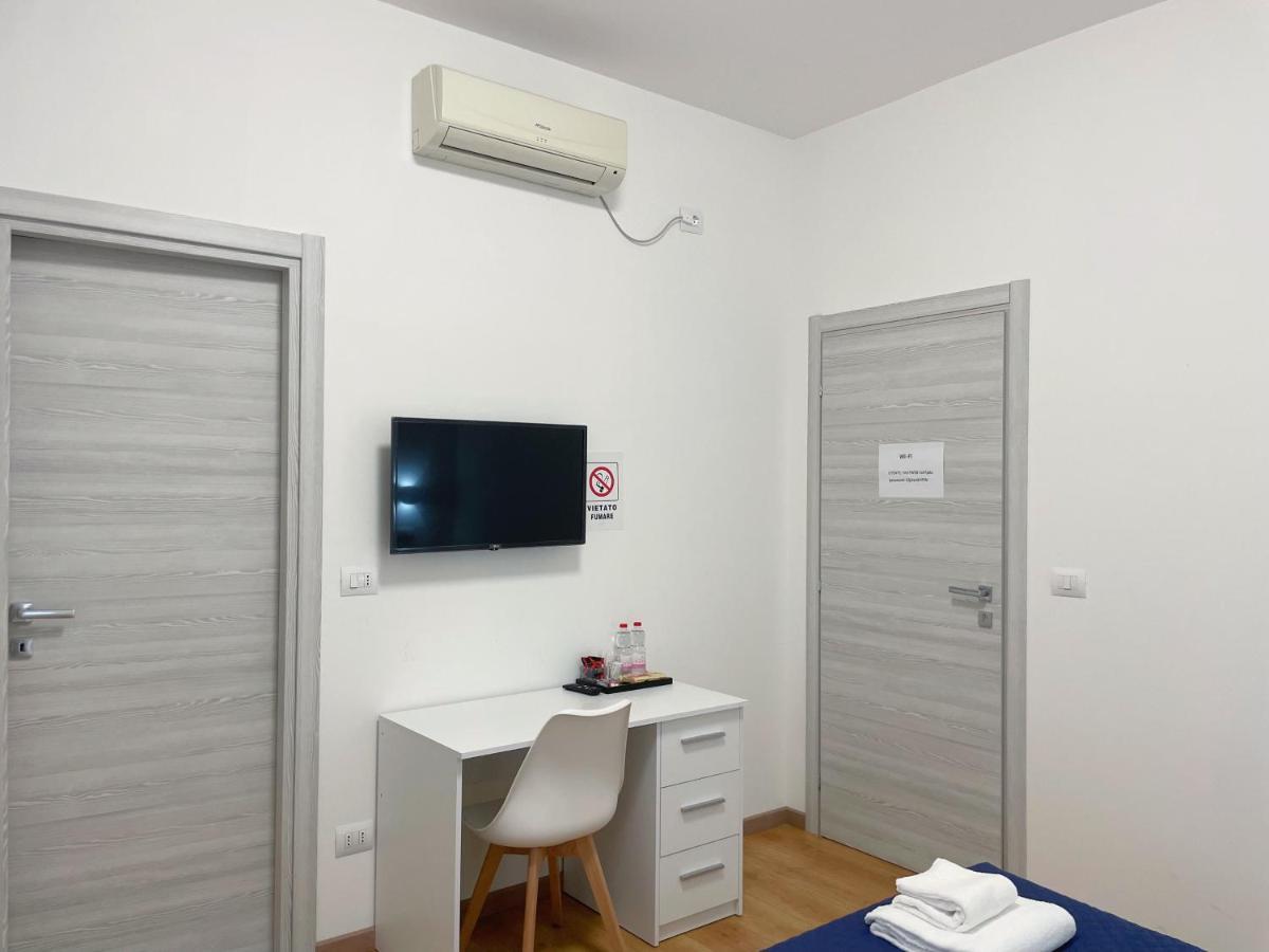 Nuovo Confortini Rooms Sunday Βερόνα Εξωτερικό φωτογραφία